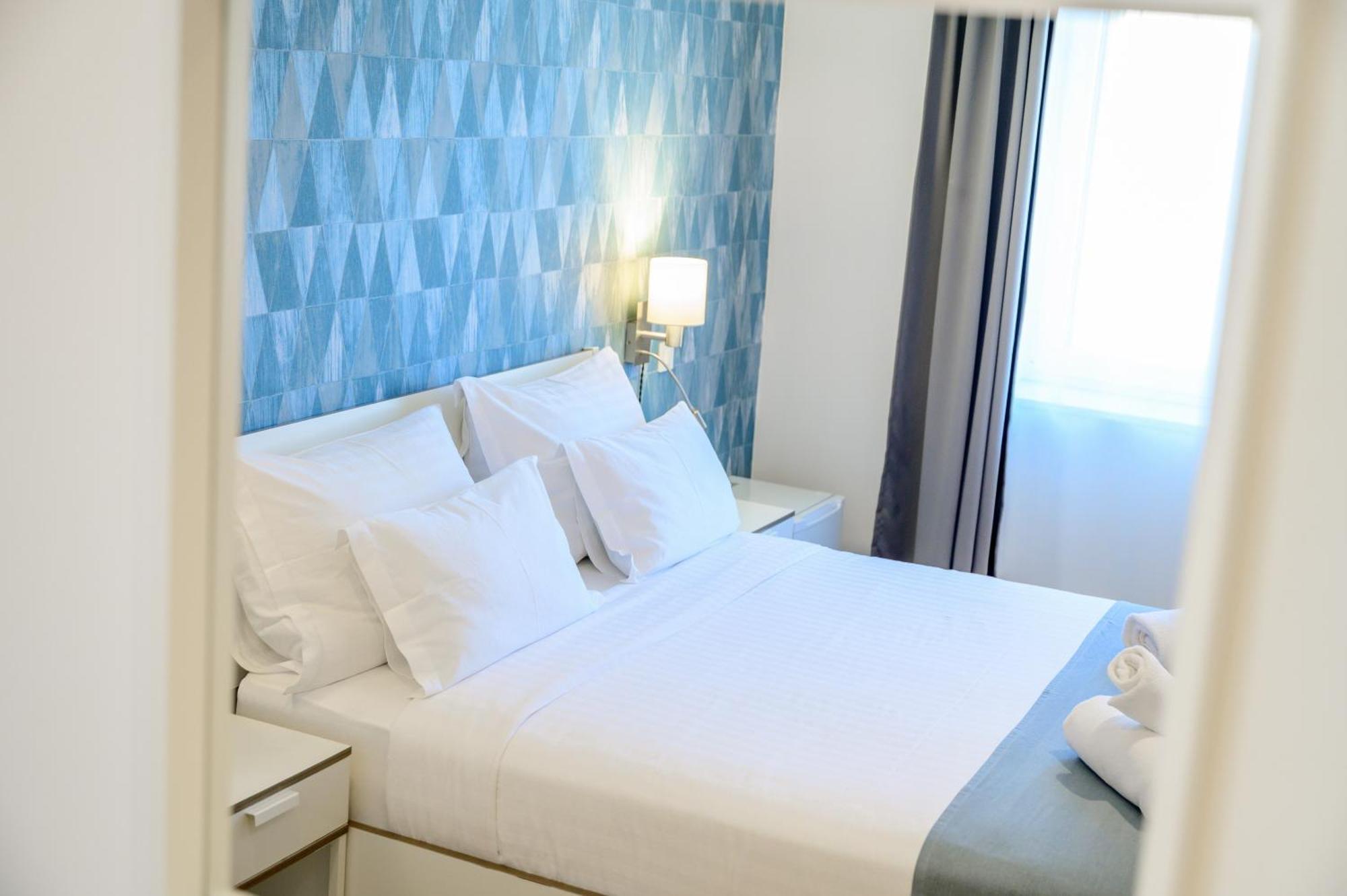Wind Rose Split Hotel Екстериор снимка